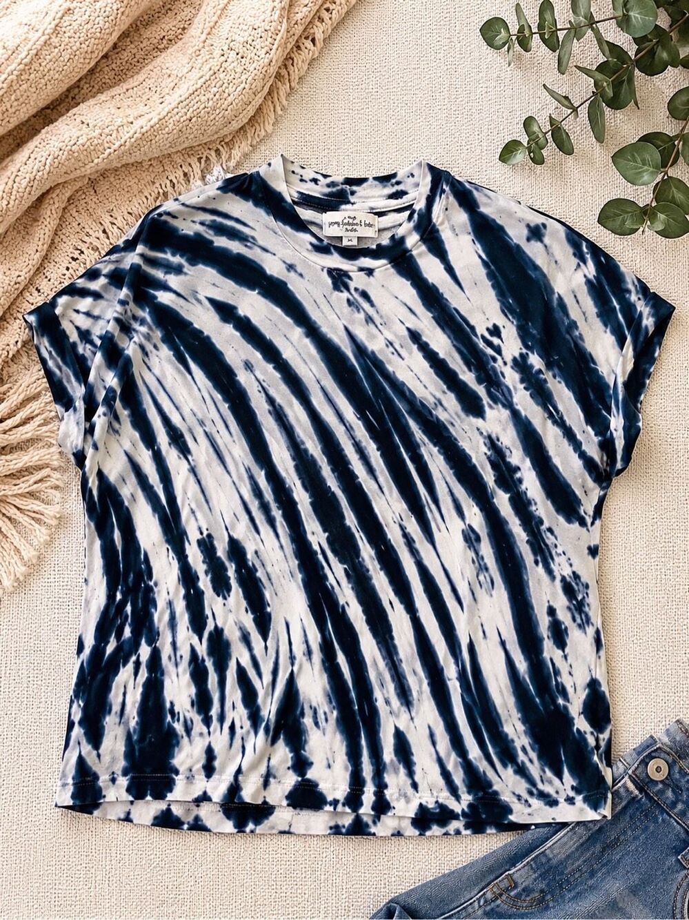 Young Fabulous & Broke Women’s XS Navy White Tie Dye Oversized Tee Shirt